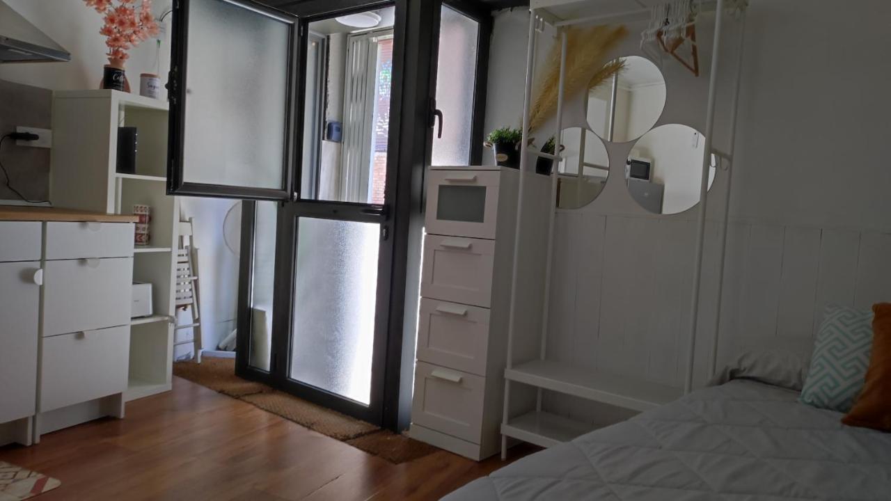 estudio monoambiente Parque Güell Apartamento Barcelona Exterior foto